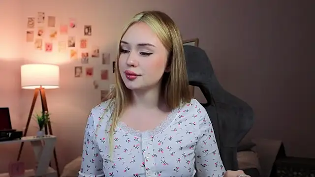 betterdayswithme's cam snapshot