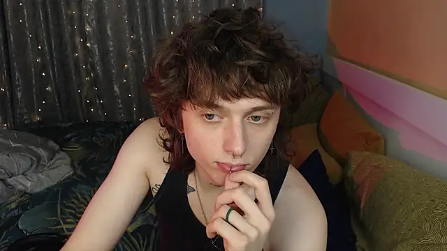 g1vememoney's cam snapshot