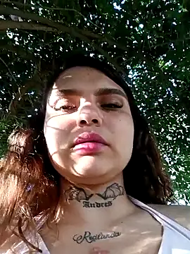 Alis_1327's cam snapshot