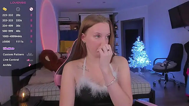 Mary_Blu's cam snapshot