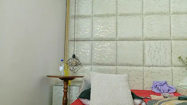 LizANDjuan's cam snapshot