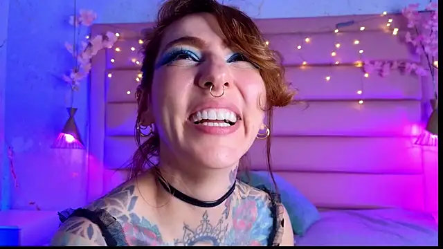 Evangelyne_1's cam snapshot