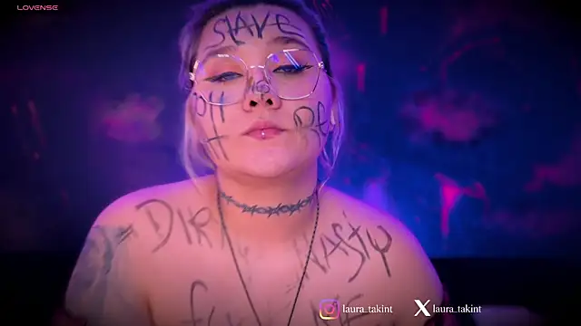 Laura_takint's cam snapshot