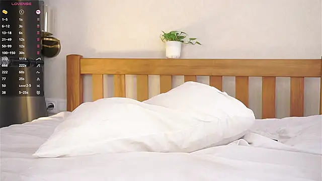 OdetteAven's cam snapshot