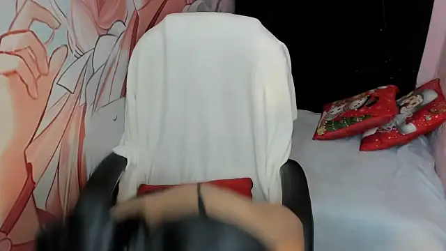 AllysonMilf69's cam snapshot