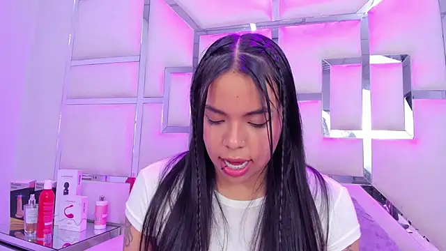 ZoeWan69's cam snapshot