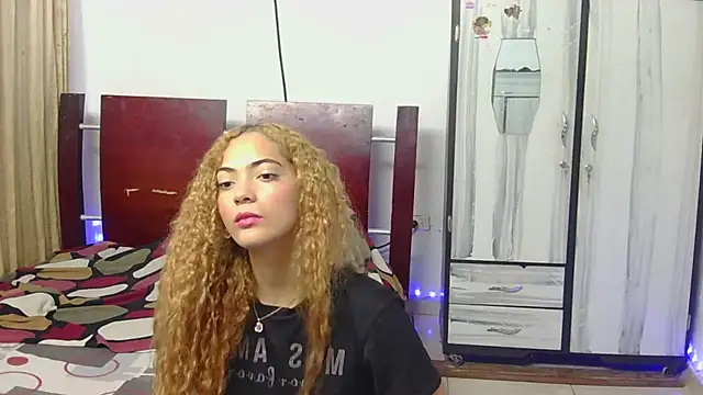 fer_luna's cam snapshot