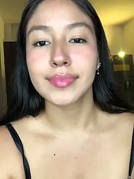 EmmaRossem's cam snapshot