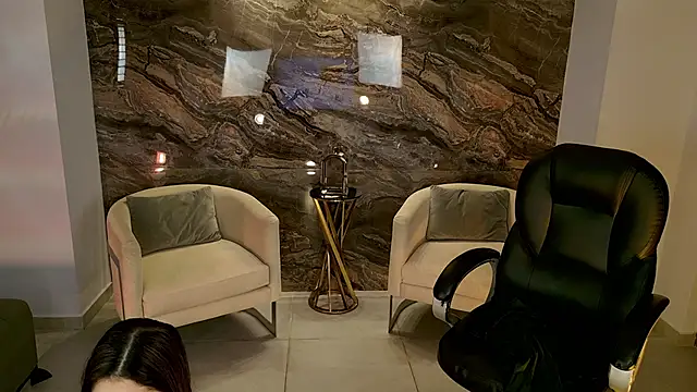 LisaMonroe_'s cam snapshot