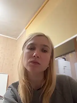 KisJeni's cam snapshot