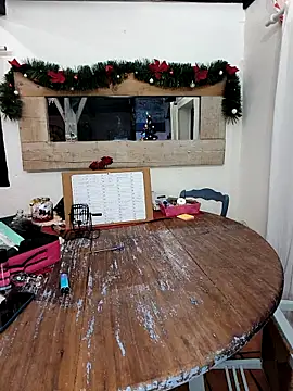 Jade_Emeraud's cam snapshot