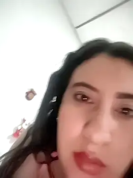 mialorents's cam snapshot