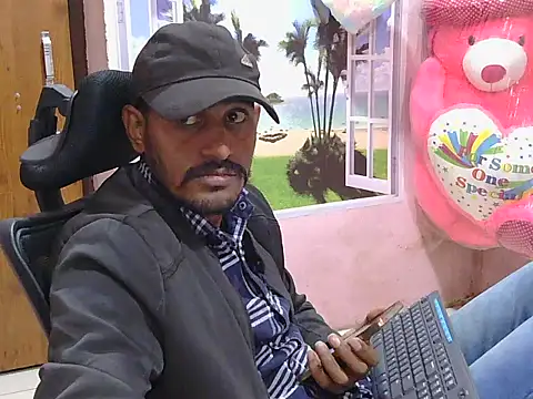 HotXKrish's cam snapshot