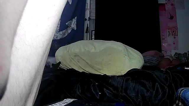 ATwinkie's cam snapshot