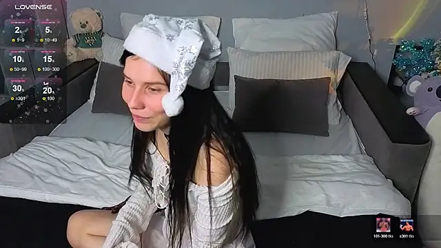 Mell_Hyees's cam snapshot