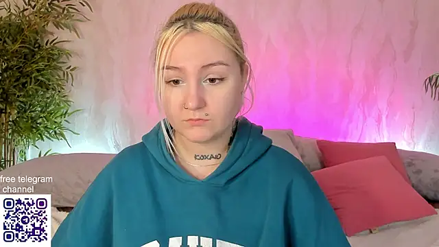 Debbie_Taylor's cam snapshot