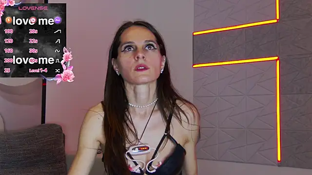 hailey_peach's cam snapshot