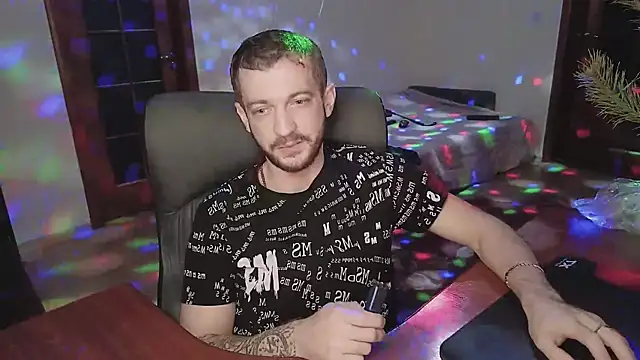 333Alone_in_theDark777 live sex cam