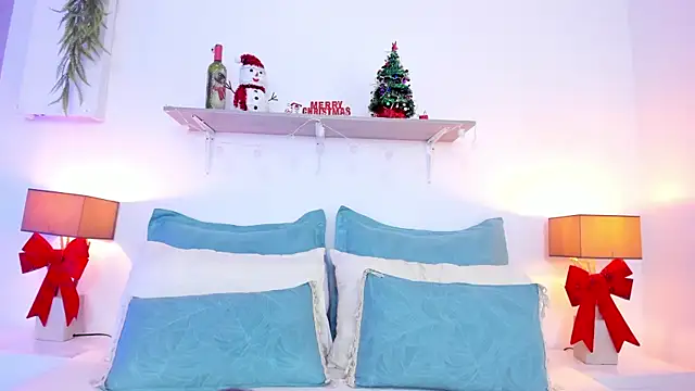 LuciaBenett_'s cam snapshot