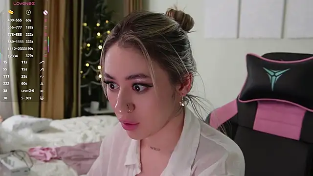 Fiona-Love's cam snapshot