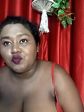 horny_diana's cam snapshot