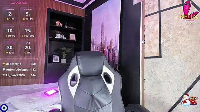 BritanyBrown_'s cam snapshot