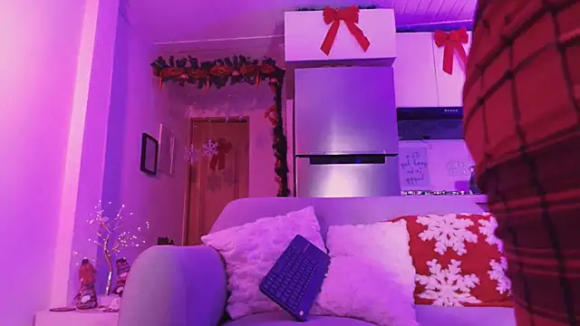 DannaHyde's cam snapshot