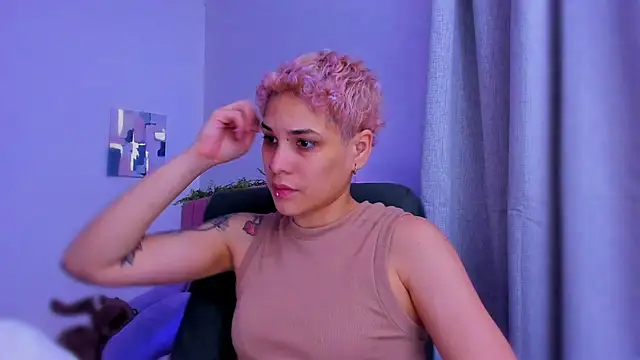 Charlee_pink's cam snapshot