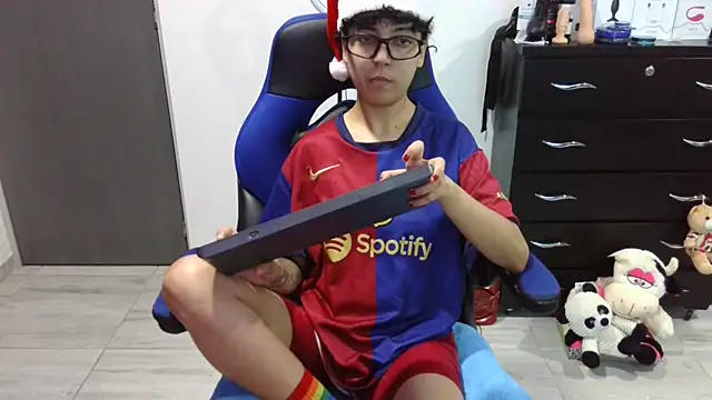 thomascooper7's cam snapshot