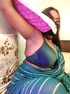 LoveLy-Soneya's cam snapshot