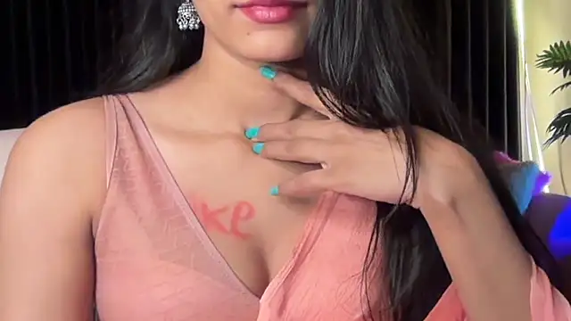 Wow-nisha's cam snapshot