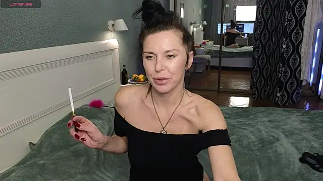 LinaJoy's cam snapshot