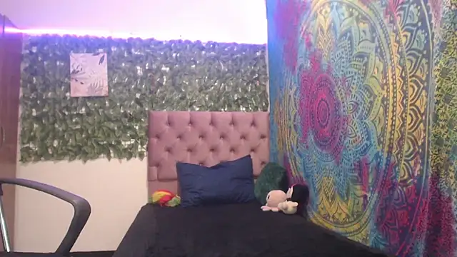 Ishtar_Shakti live sex cam