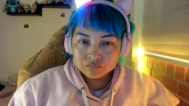 Shaddycute_'s cam snapshot