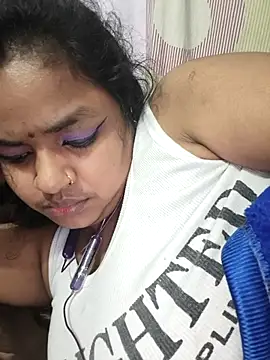 Deborbhavi222 live sex cam