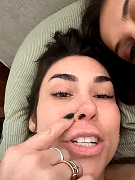 LeaGambit__ live sex cam