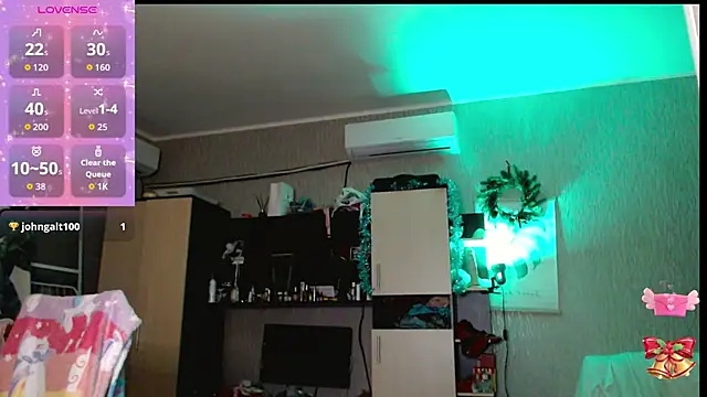 mischellemeow13's cam snapshot