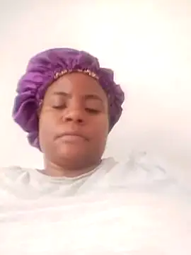 bigtitssxx's cam snapshot