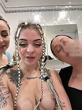 RollingGirls live sex cam