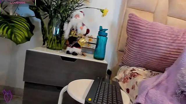 Rachel__Lang's cam snapshot