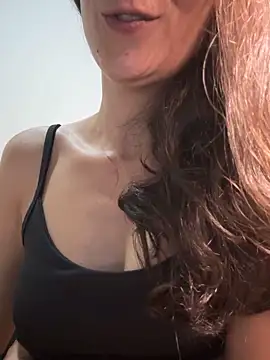 Miss_Margot's cam snapshot