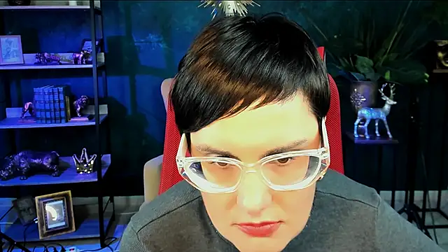 LauraDavidsons's cam snapshot