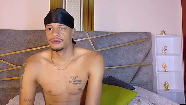 Nick_and_amber's cam snapshot