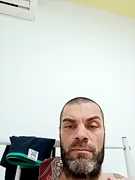 SIRMASTERWILD's cam snapshot