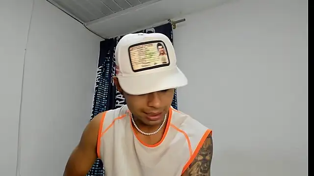 _Logan_Colton_'s cam snapshot