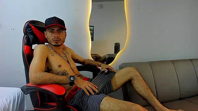 MatthewCullen's cam snapshot