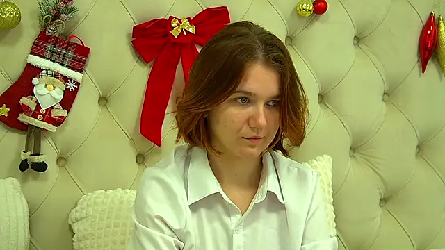 LessySmith's cam snapshot