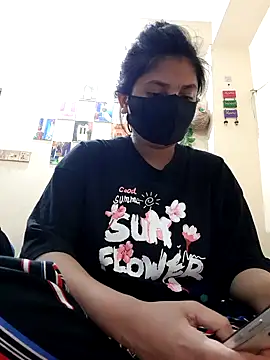 LustyJoya-02's cam snapshot