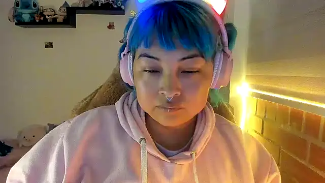 Shaddycute_'s cam snapshot