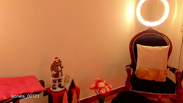 cuddlingbunny's cam snapshot